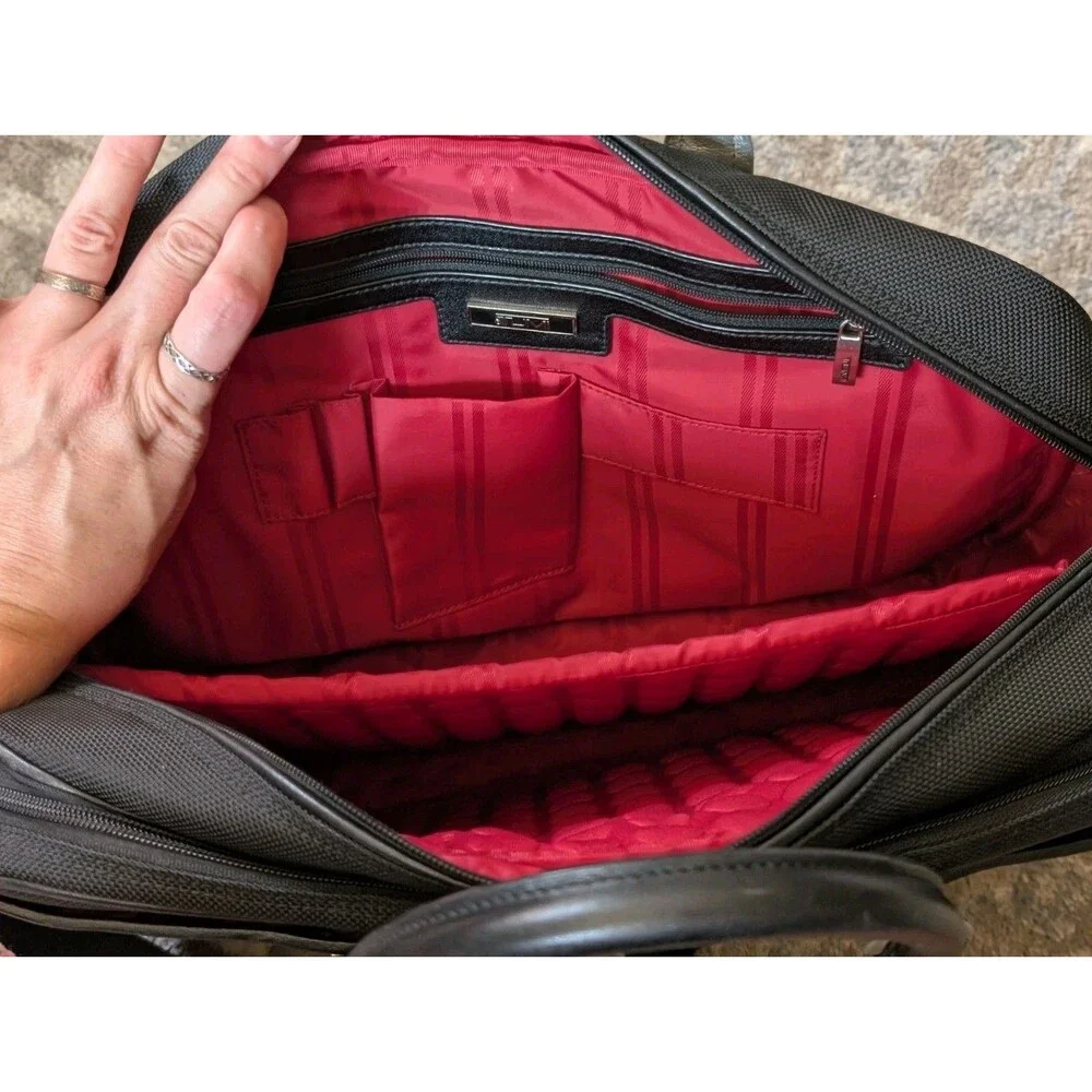 Tumi Briefcase Elements Collection Nylon Leather Handle Zip Laptop Bag Carry On